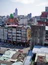 view fom Luc's Brother and Sister-in-law's apartment in Downtown Taipei * 600 x 800 * (216KB)